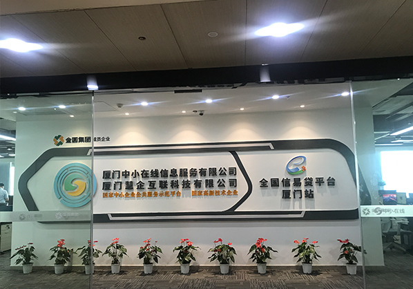 ���ʽ���������С��