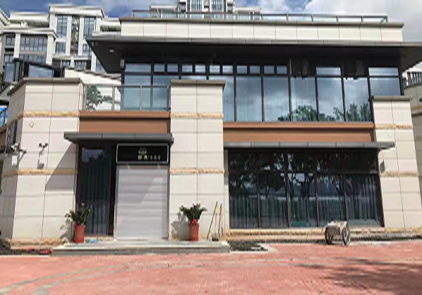 ��Ե������102����